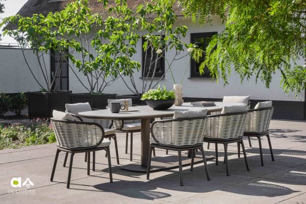 Pine Key Melville Essgruppe 8-Personen bronze