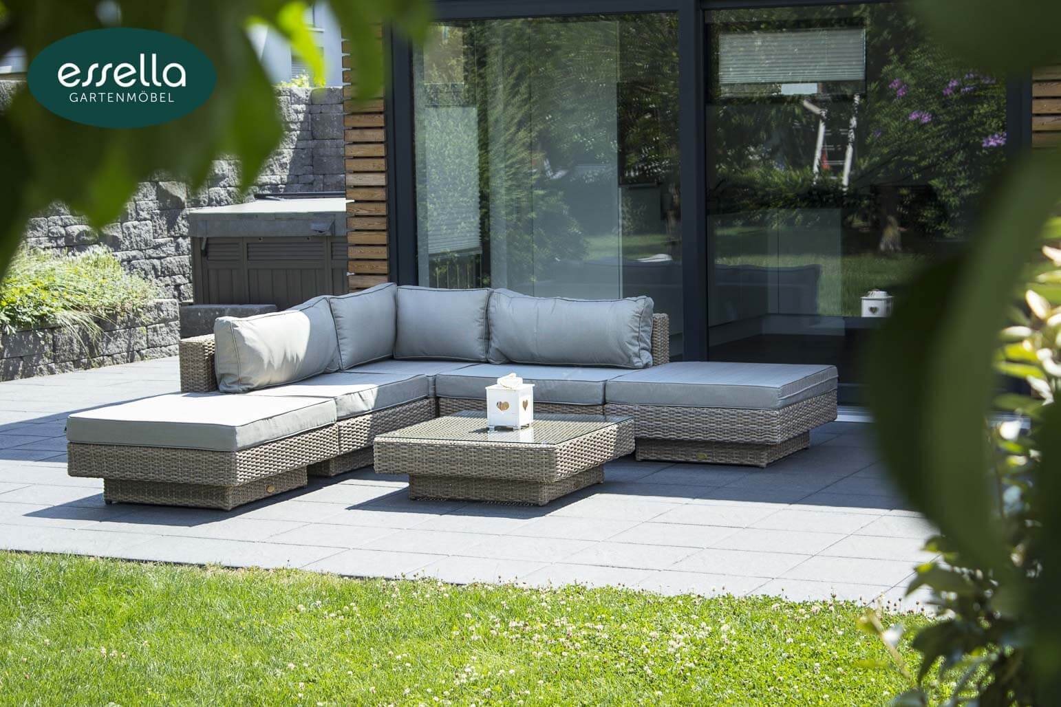 essella-polyrattan-loungemoebel-sitzgruppe-melbourne-hell-braun-halbrundgeflecht589c7dc55e87d